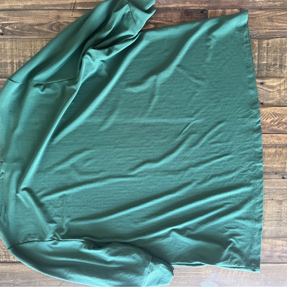 H&M 3/4” Top - Picture 2 of 3
